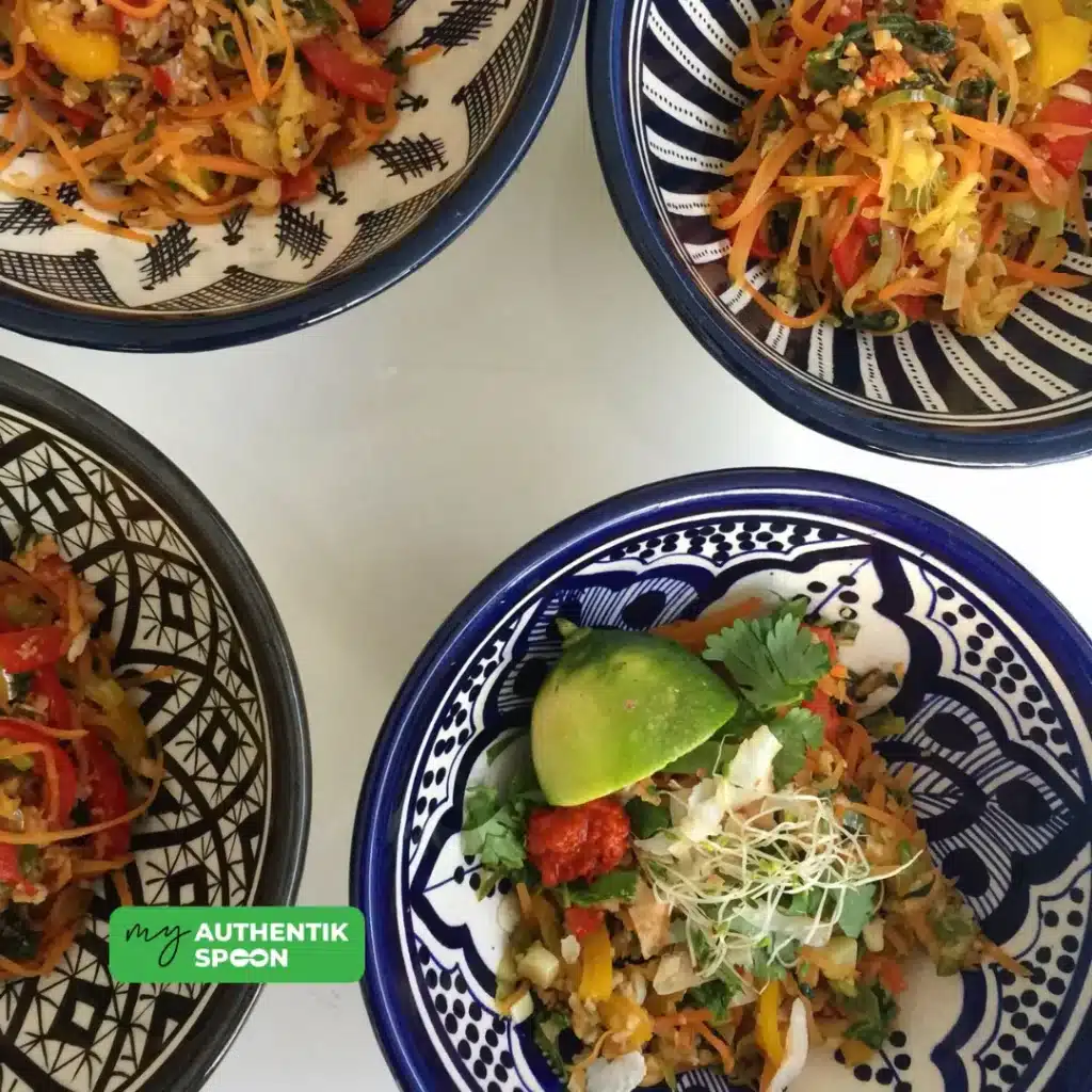 Vibrant salad bowls rich in vegetables, fiber, and healthy fats to support gut health and reduce belly fat inflammation.